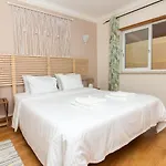 Daire Old Town Boho Seaview Elegance