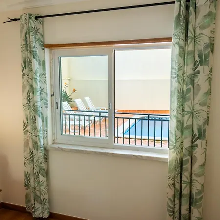 Old Town Boho Seaview Elegance アルブフェイラ
